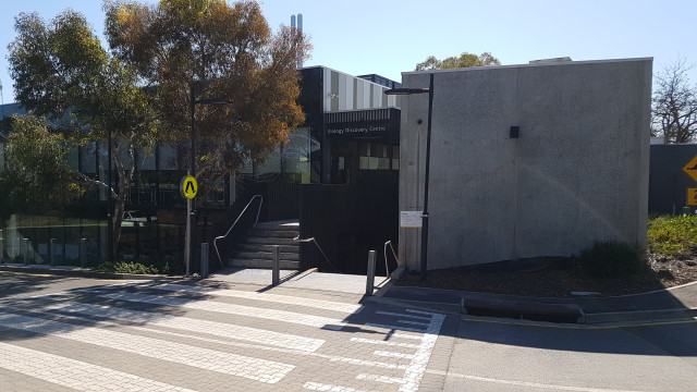 Biology Discovery Centre from road.