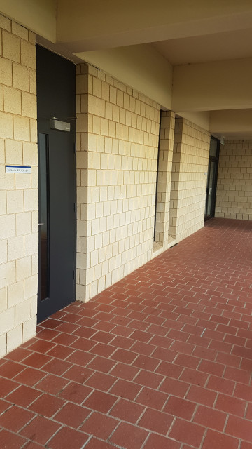 Door to rooms 121, 123 and 126
