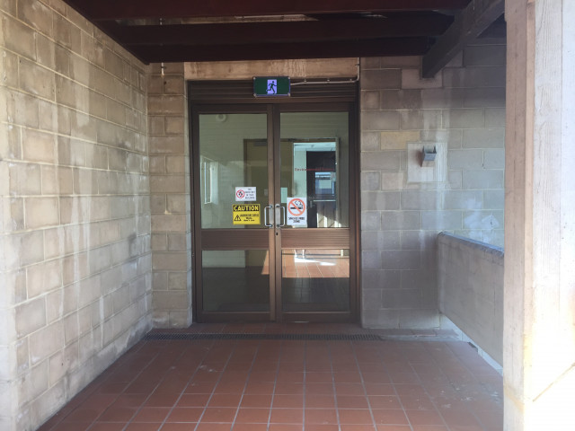 Entrance from 340