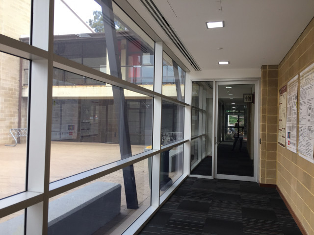 Entrance through the Sports Science Hub