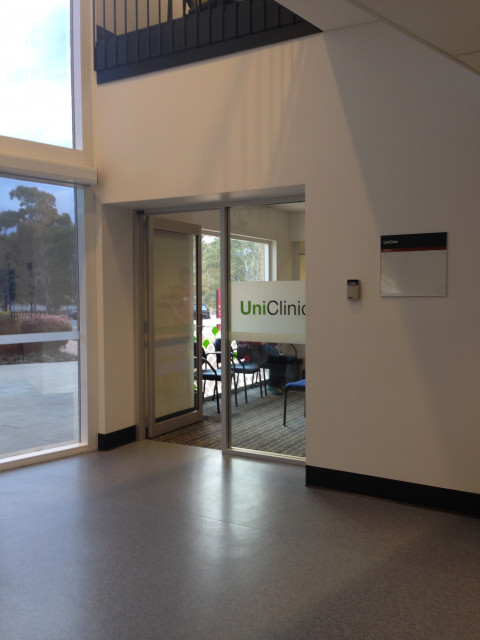 Entrance to UniClinic