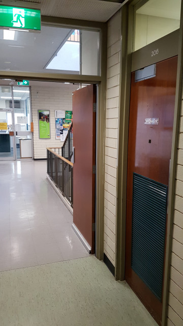 Female toilets locate beside the southeast staircase.