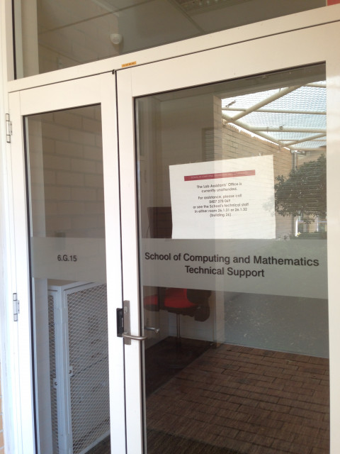 Go through this door in order to access rooms CA-6.G.02 - 09