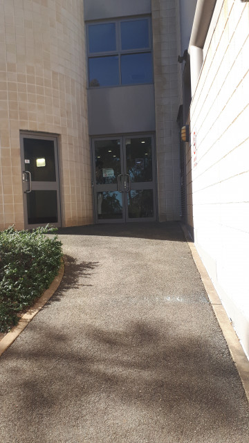Level 0 entrance from social sciences south