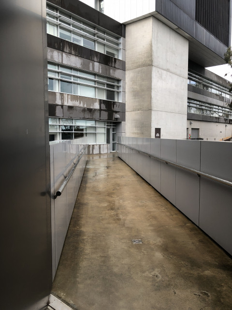 Level 1 entrance from HSLTC