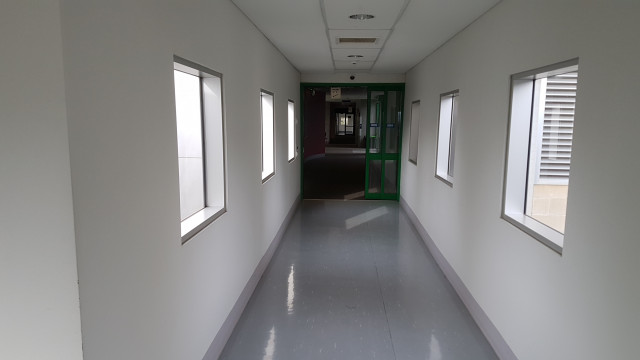 Level 2 entrance from Earth Sciences building.