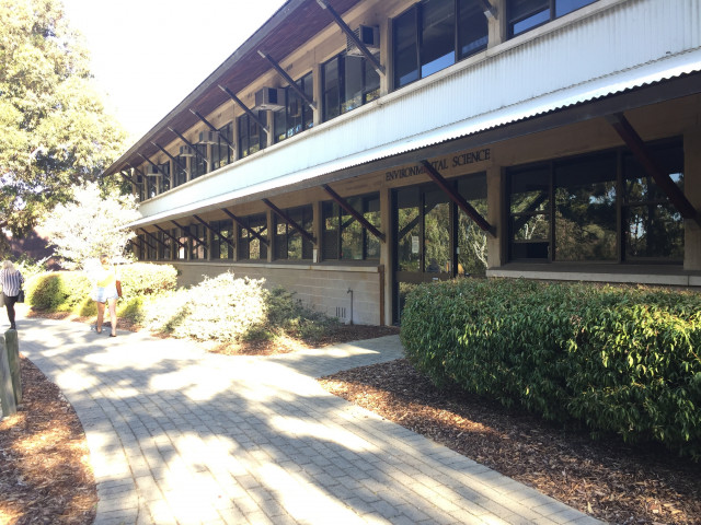 Main entrance to level 2