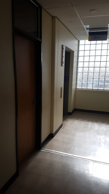 Room 318c from the hallway
