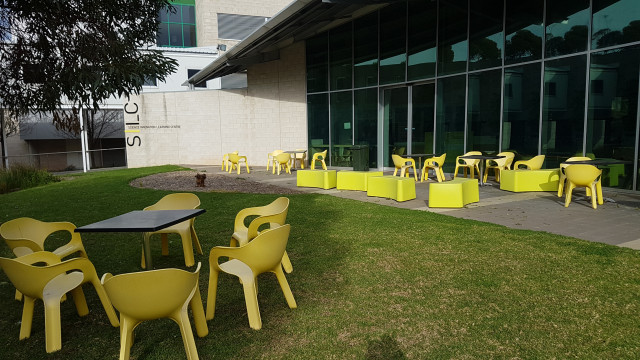SILC outdoor study space on the north wall.