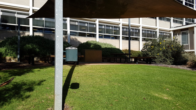 Smoking permitted area.