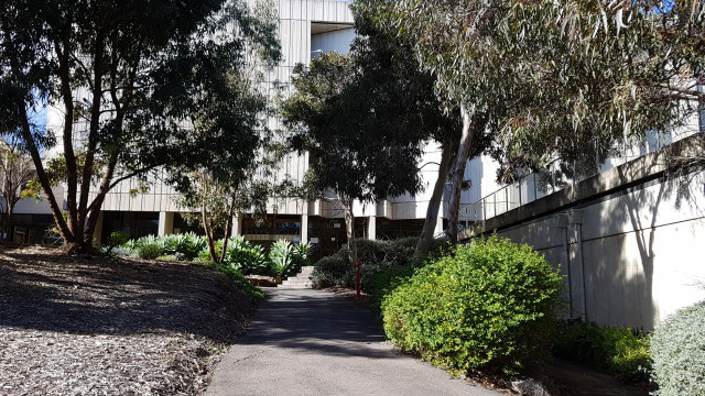 Social sciences north, lakeside entrance