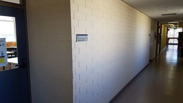 Teaching lab 231. Door 1