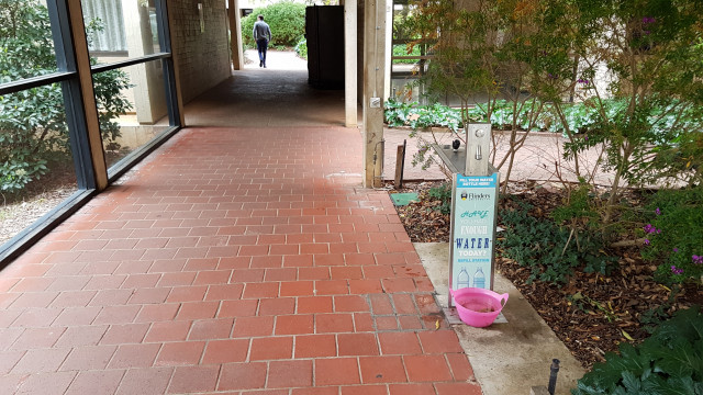 Water bubbler facing SSN