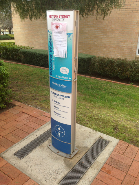 Water refilling station